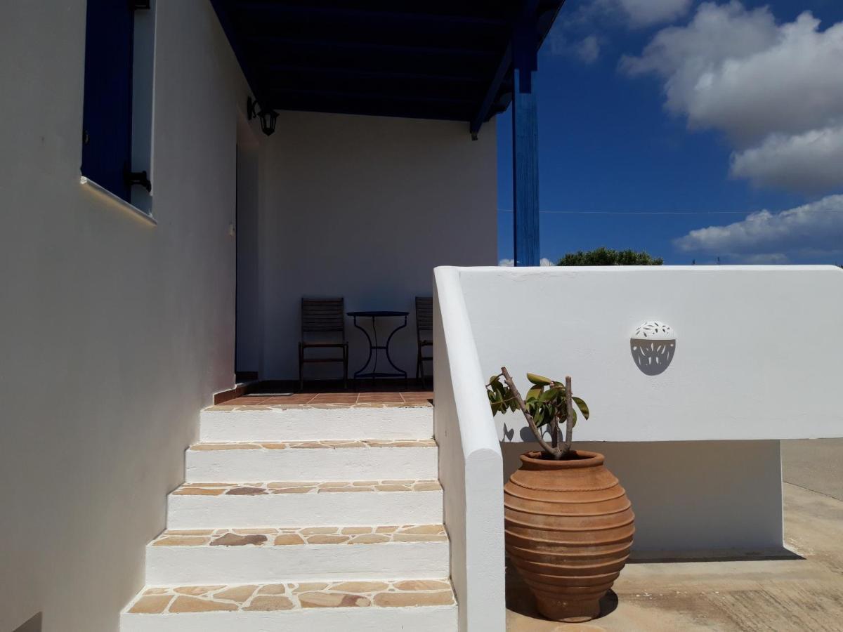Akitos Maisonette Adamantas  Exterior foto